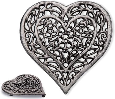 Comfify Trivet de coração de ferro fundido | Trivet decorativo de ferro fundido para bancada de cozinha ou mesa de jantar | Design vintage | 6,75 x 6,5 | com cavilhas/pés de borracha - metal reciclado