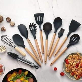 Kit 12 Utensílios de Cozinha em Silicone e Cabo de Madeira - Jogo Resistente ao Calor Antiaderente Premium - Preto - T2X Soluções (Preto)