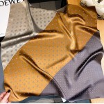 Lenço Feminino Cetim Toque de Seda, Estampa Poá Bolinhas Vintage, Quadrado 70x70cm, Elegante, Sofisticado, Versátil | Lenço Pescoço, Cabelo, Cabeça, Bolsa, Cropped | Echarpe Feminina | Scarf Luxo - Imagem 3