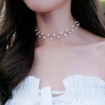 Colar Feminino "Beautiful Pearl" em Cobre com Pérolas Sintéticas – Design Sofisticado e Moderno – Choker 47 cm – Elegância e Feminilidade – Acompanha Bolsa de Veludo - Imagem 5