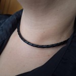 Colar Choker Gargantilha Unissex em Couro, 4mm, Fecho de Metal - Imagem 2