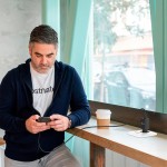 Carregador Usb 1Hora, Porta Usb A, com Cabo Usb A/V8 2.0A Preto, Carregamento Rápido, Design Compacto, Ideal para Casa, Viagens - Imagem 5