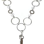 Colar feminino de contas vazadas escondidas com contas curtas e moderno, para mulheres curtas ou pequenas, emblema forte para suporte de identidade e chaves. 71 a 76 cm de comprimento, Crystal Rings - Non Breakaway - Lobster Clasp, Short