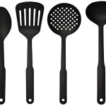Kit Utensílios de Cozinha em Nylon Preto com Colher Concha Espátula Escumadeira e Pegadores