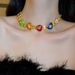 Gargantilha Feminina "Roda da Fortuna" com Pingente Sagrado Coração – Estilo Medieval, Luxo Atemporal e Fé – Material Cobre – Acompanha Bolsa de Veludo - Imagem 4