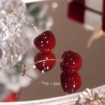 Brinco Feminino "Cherry" em Formato de Cereja Banhado a Ouro 14K – Design Delicado e Estilo Moderno – Acompanha Bolsa de Veludo - Imagem 7