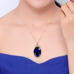 Colar Feminino "Safira" Banhado a Ouro 18k com Cristal de Zircônia – Semijoia Elegante e Sofisticada para Mulheres Refinadas – Corrente Ajustável de 50cm – Acompanha Bolsa de Veludo - Imagem 4