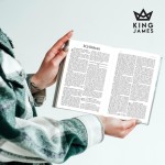 Bíblia Sagrada King James - Flores - BKJ - Capa dura - Imagem 3