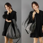 Bolsa Nylon Feminina Hobo para Faculdade, Trabalho, Academia e Uso Diário - Bolsa Universitária Lateral de Ombro Impermeável Dia a Dia Casual - Imagem 2