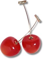 Brinco Feminino "Cherry" em Formato de Cereja Banhado a Ouro 14K – Design Delicado e Estilo Moderno – Acompanha Bolsa de Veludo