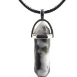 Colar gargantilha em forma de bala com pingente de chakra de Reiki pontiagudo hexagonal joia boêmia para mulheres e meninas