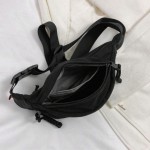 Bolsa Transversal Tiracolo Bag Pochete Impermeável Feminino Masculino Bolsinha De Cintura Lateral Shoulder Viagem Necessaire Treino Academia Esportiva Porta Celular Carteira (Preto) - Imagem 6