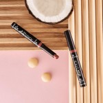 Batom cremoso THE slim STICK essence 103 Brickroad - Imagem 5