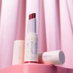 Batom Satin Glow Shine essence 03 Rose And Shine - Imagem 8