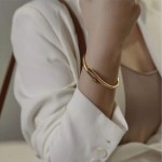 Pulseira Bracelete Prego Feminina Dourada De Aço Inox - Imagem 6
