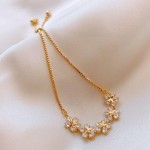 Pulseira Feminina Regulável com Zircônias - Kalanchoê + Bolsa de Veludo - Imagem 9
