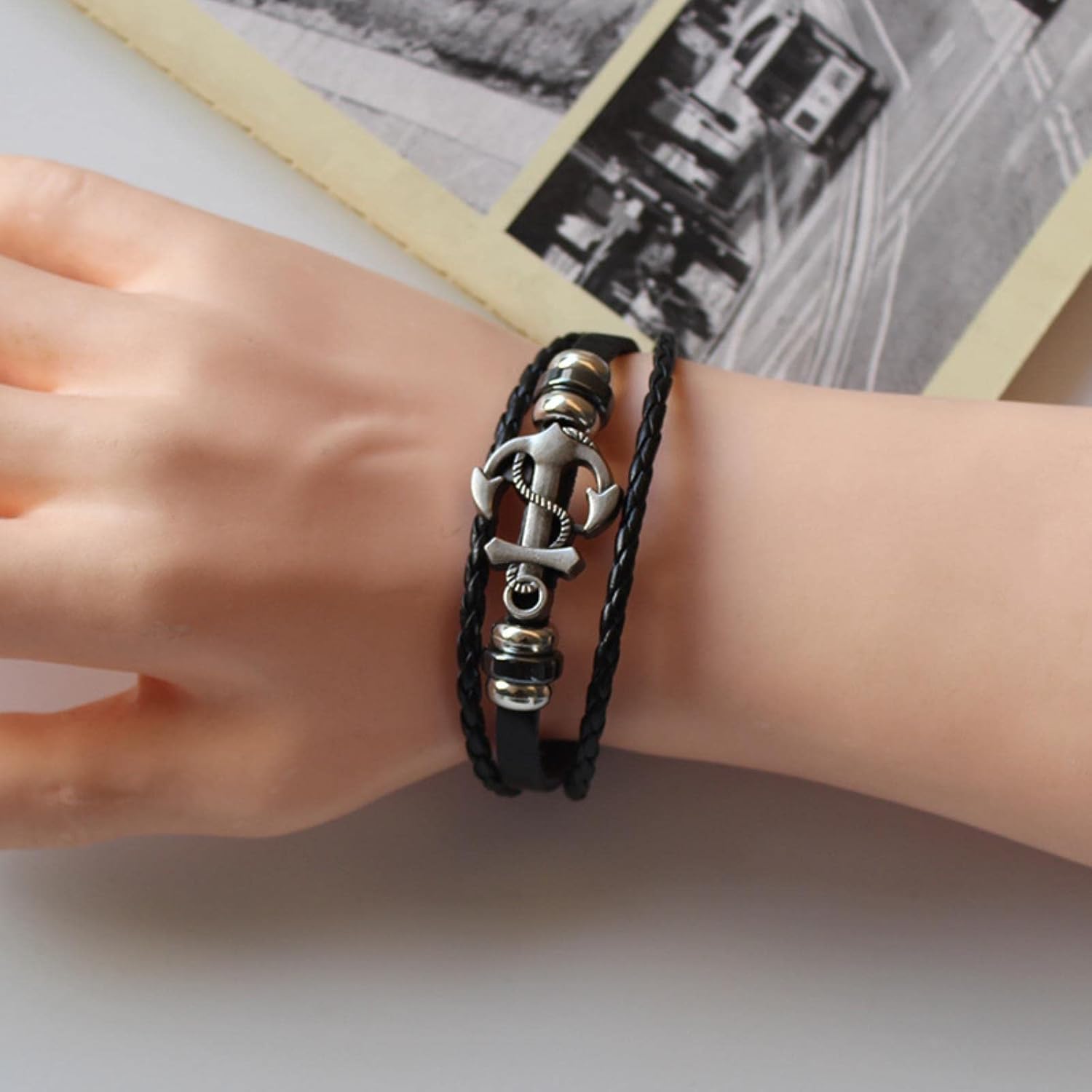 yesTGE Pulseira masculina vintage multicamadas trançadas à mão pulseiras de couro para homens e mulheres pulseira de acessórios de âncora - Imagem 6