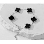 Pulseira de Trevo de 4 Folhas em Aço Inoxidável Prata, Ajustável, À Prova D'Água - Imagem 3