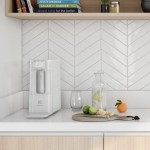 Electrolux Purificador de Água Gelada Fria e Natural Elétrico Compacto Eletronico placa Filtro refil 6 meses ou 3000l Painel Touch Bivolt branco PE12B - Imagem 7