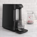 Electrolux Purificador de Água Gelada Fria e Natural Elétrico Compacto Eletronico placa Filtro refil 6 meses ou 3000l Painel Touch Bivolt Preto PE12P - Imagem 4
