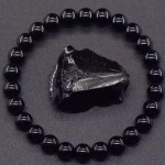 Pulseira Ônix Preta 8mm Pedra Natural Proteção Unisex - Imagem 3