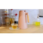 LYOR - Garrafa Térmica de Plástico com Cabo de Madeira Escandinávia Nude 1L - Mantém Bebida Quente ou Fria de 08-12 Horas - Imagem 7