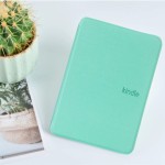 Capa para Kindle Paperwhite SA568B/SA569P SIGNATURE 2024 Com Alça + Película - Tela 7 - Case Kindle 12th Geração Paperwhite (Verde) - Imagem 9