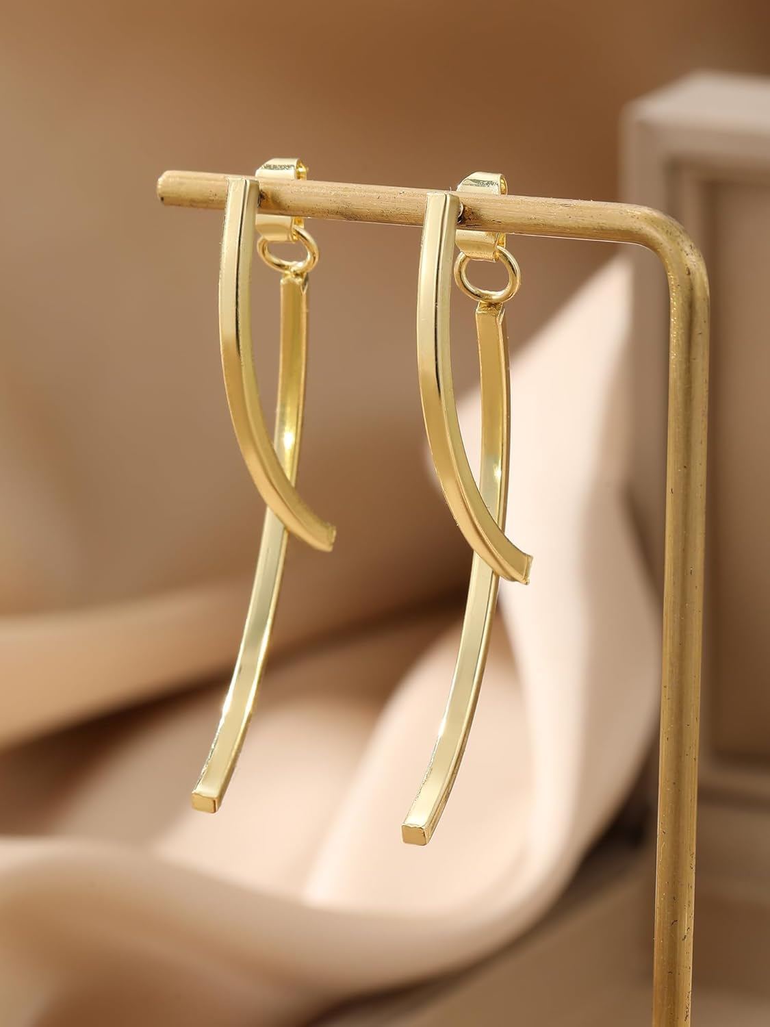 1-par-de-brincos-de-argola-de-ouro-para-mulheres.jpg 1 par de brincos de argola de ouro para mulheres, acessórios modernos, conjunto de joias grossas, brincos modernos para mulheres, brincos banhados a ouro, brinco fofo para qualquer ocasião