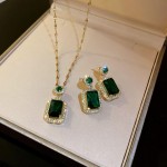 Conjunto Feminino "Esmeralda Preciosa" Colar 45cm + 5cm e Brincos 25mm Zircônia Cobre – Elegância & Sofisticação - Imagem 4