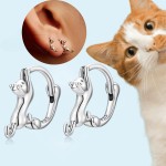 Brinco Feminino Minimalista Gato em Prata 925 - "Cute Love" | Hipoalergênico, Leve, Elegante, Amante de Gatos - Acompanha Bolsa de Veludo - Imagem 5
