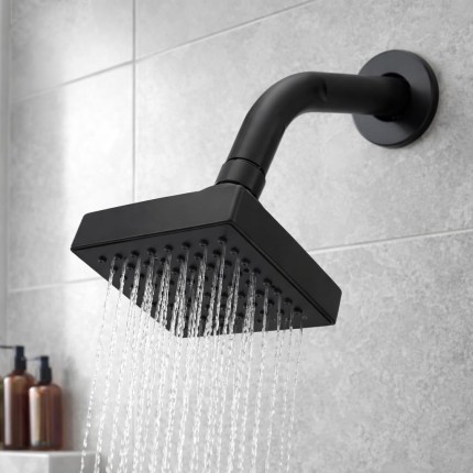 Chuveiro Ducha Quadrado Flatt, Acabamento Preto Fosco, Estilo Moderno
