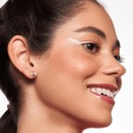 Blush em pó BLUSH crush! Essence 30 Cool Berry - Imagem 3